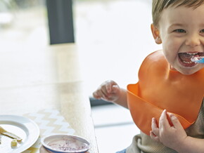 Cómo brindar una dieta saludable para los niños pequeños