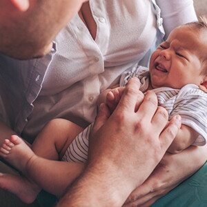 Descubre por qué lloran los bebés