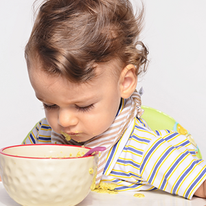 Las señales de satisfacción y hambre de tu niño pequeño