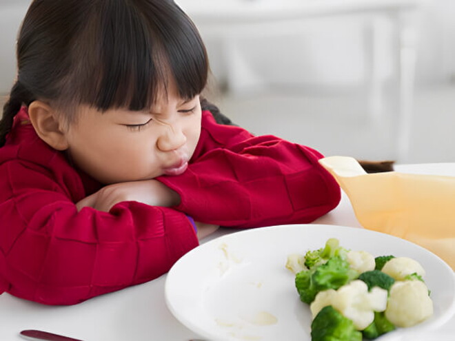 Mi hijo se rehúsa a comer